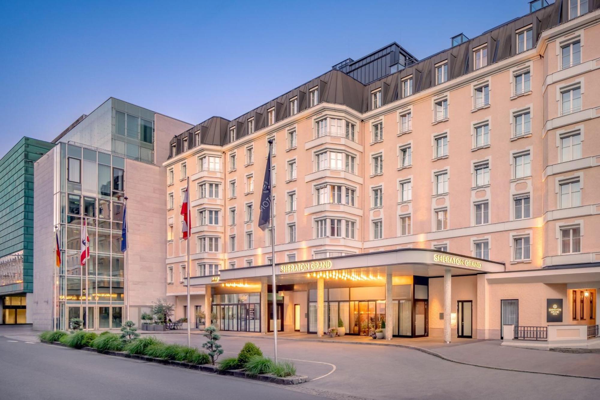 Sheraton Grand Salzburg Hotel Exterior photo